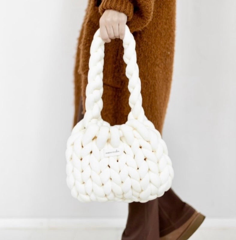 OFF-WHITE BUBBLE BAG in LARGE